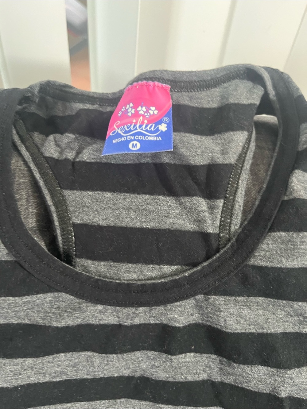 ILIA Black and Gray Striped Short Sleeve Crewneck Tee